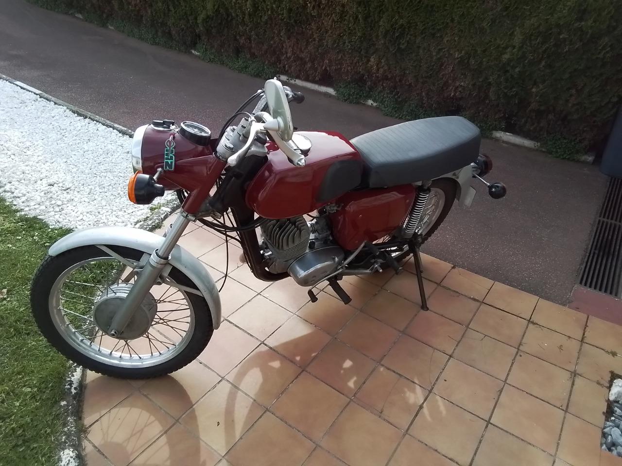 MZ 125 TS - 1980 LesAnciennes.com