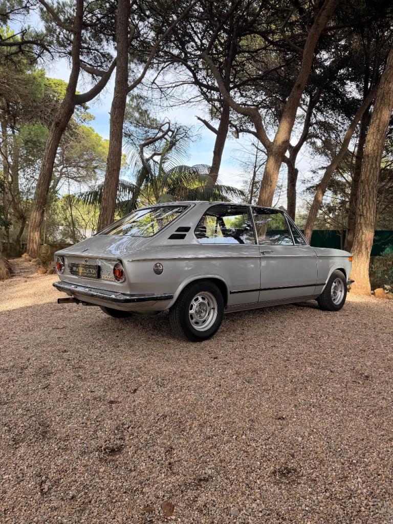 BMW 2002 Tii Touring " Alpina - 1974 LesAnciennes.com