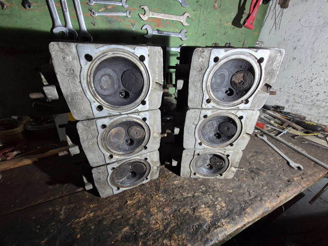 6 Culasses d'origine Porsche 2.4 S LesAnciennes.com