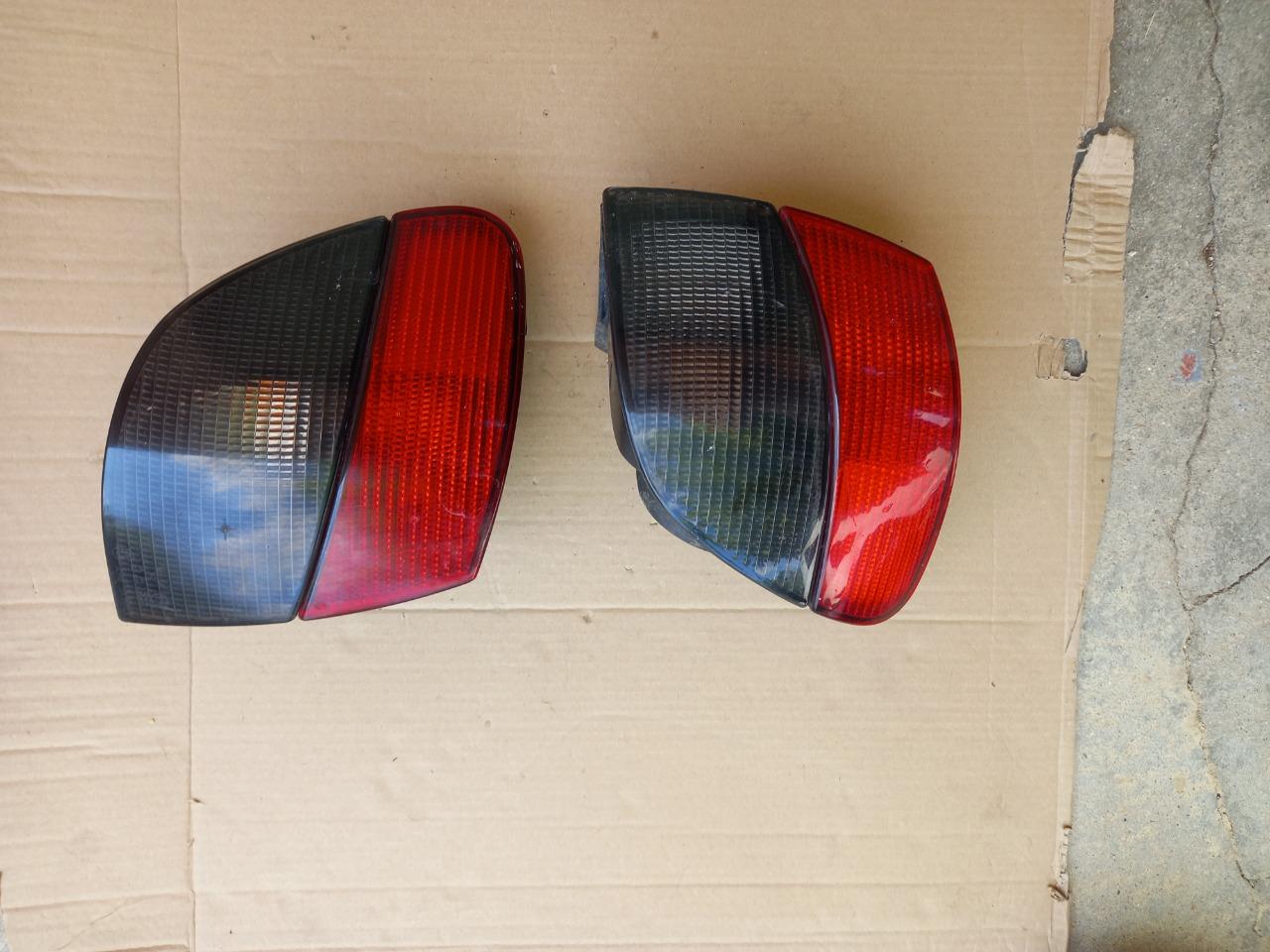 Feux AR PEUGEOT 406 LesAnciennes.com