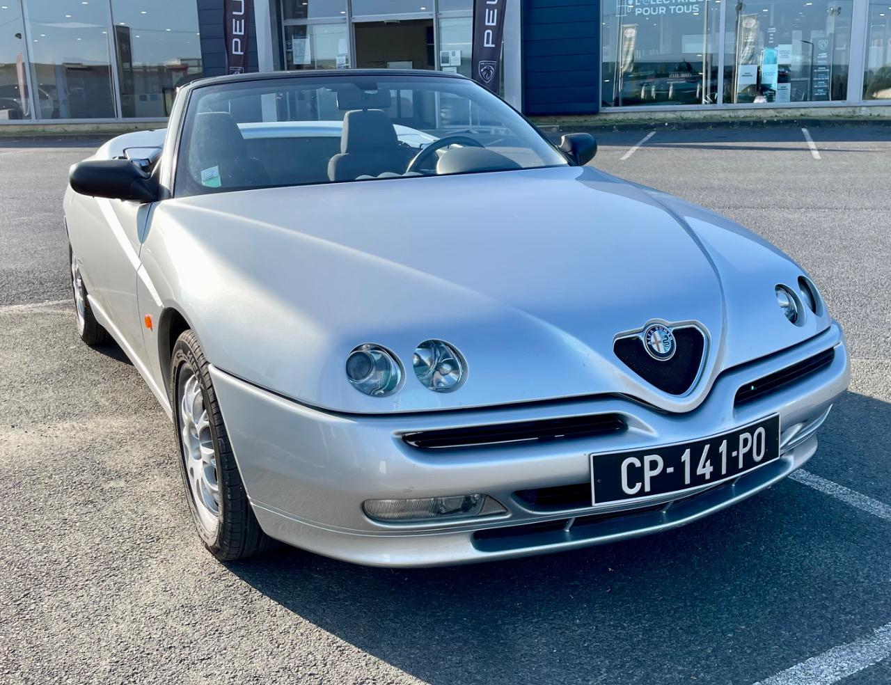 ALFA ROMEO Spider - 1998 LesAnciennes.com