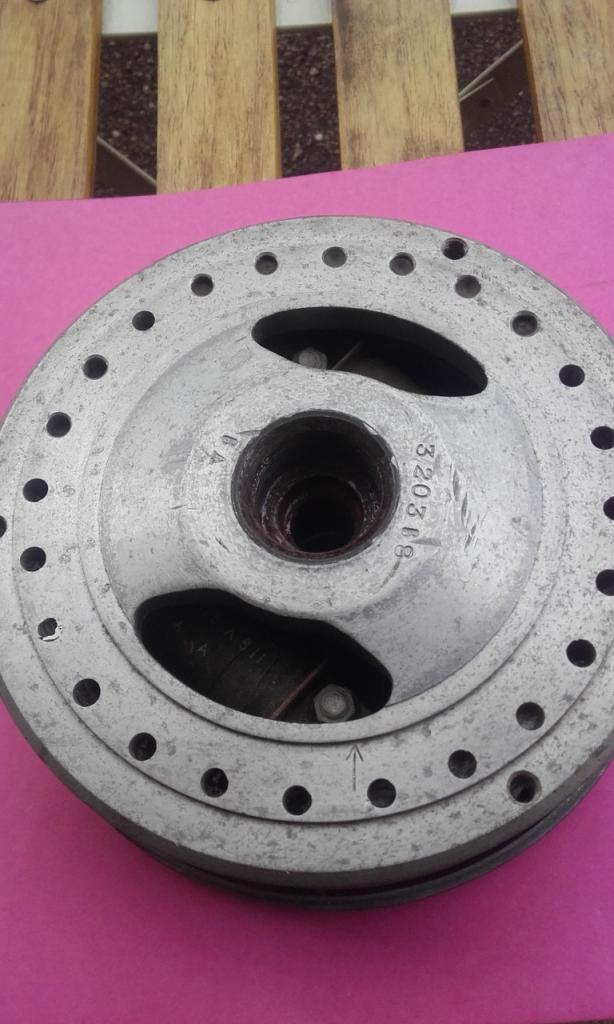 Volant MAGNETO FRANCE TYPE AS 11 LesAnciennes.com