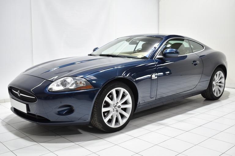 JAGUAR XK V8 4.2 - 2006 LesAnciennes.com
