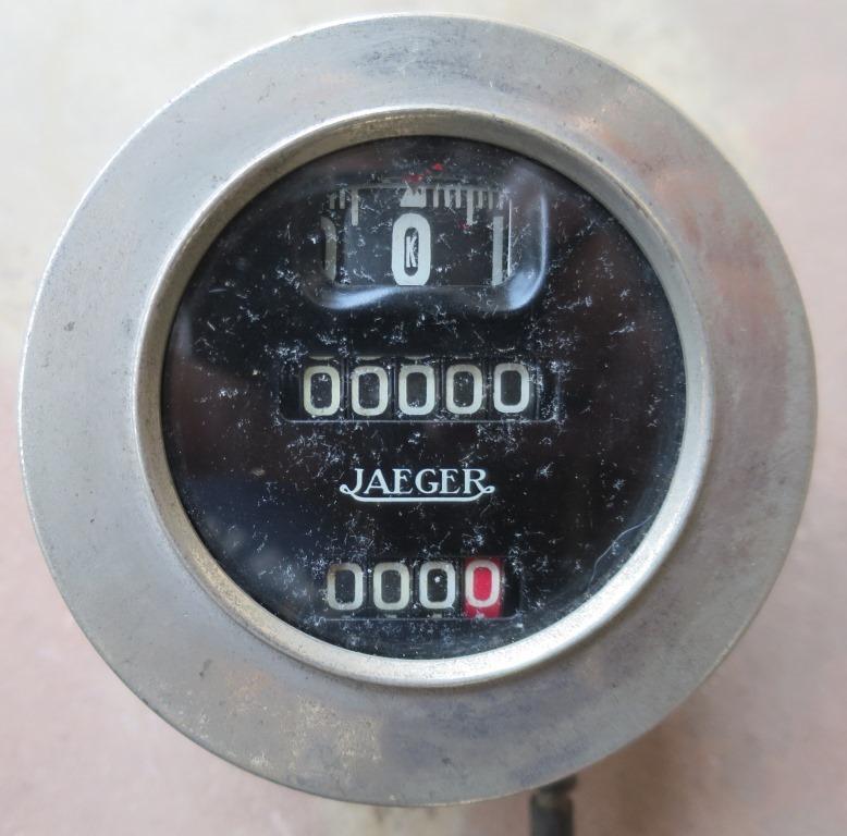 Compteur JAEGER LesAnciennes.com