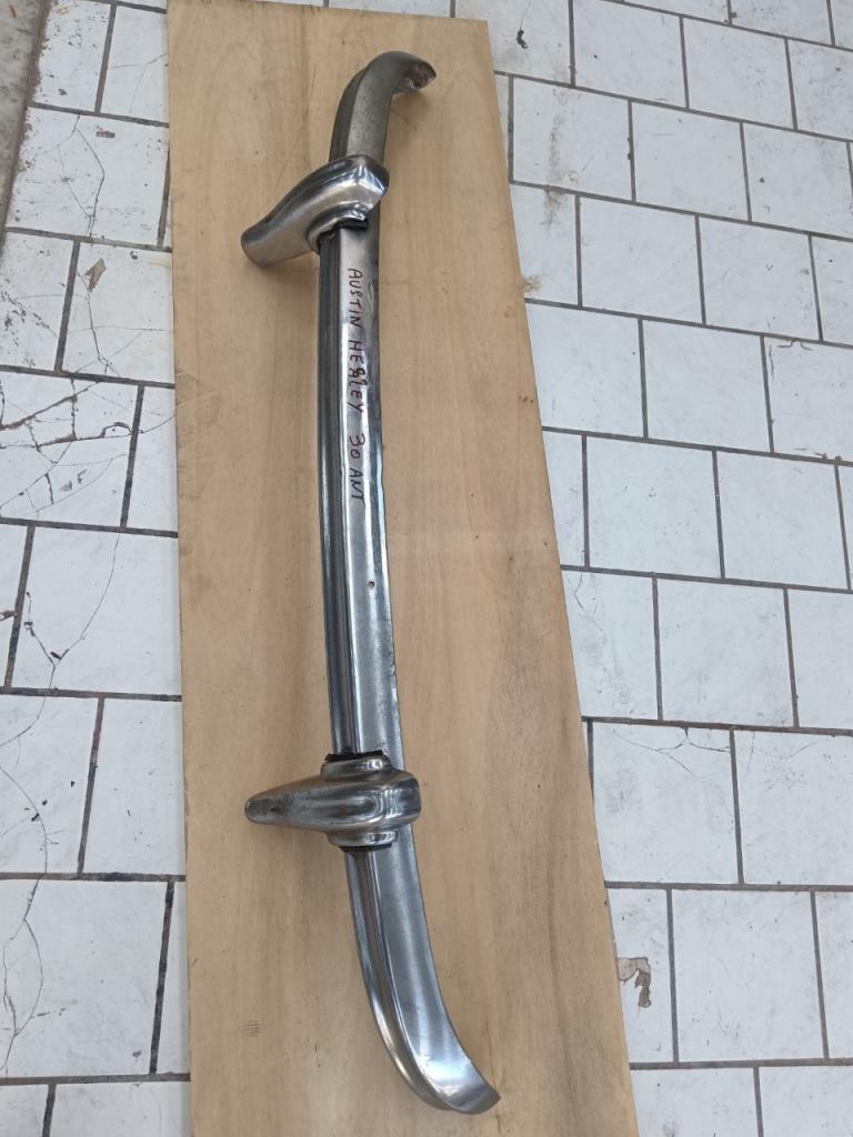 Pare choc avant pour Austin Healey 3000 LesAnciennes.com