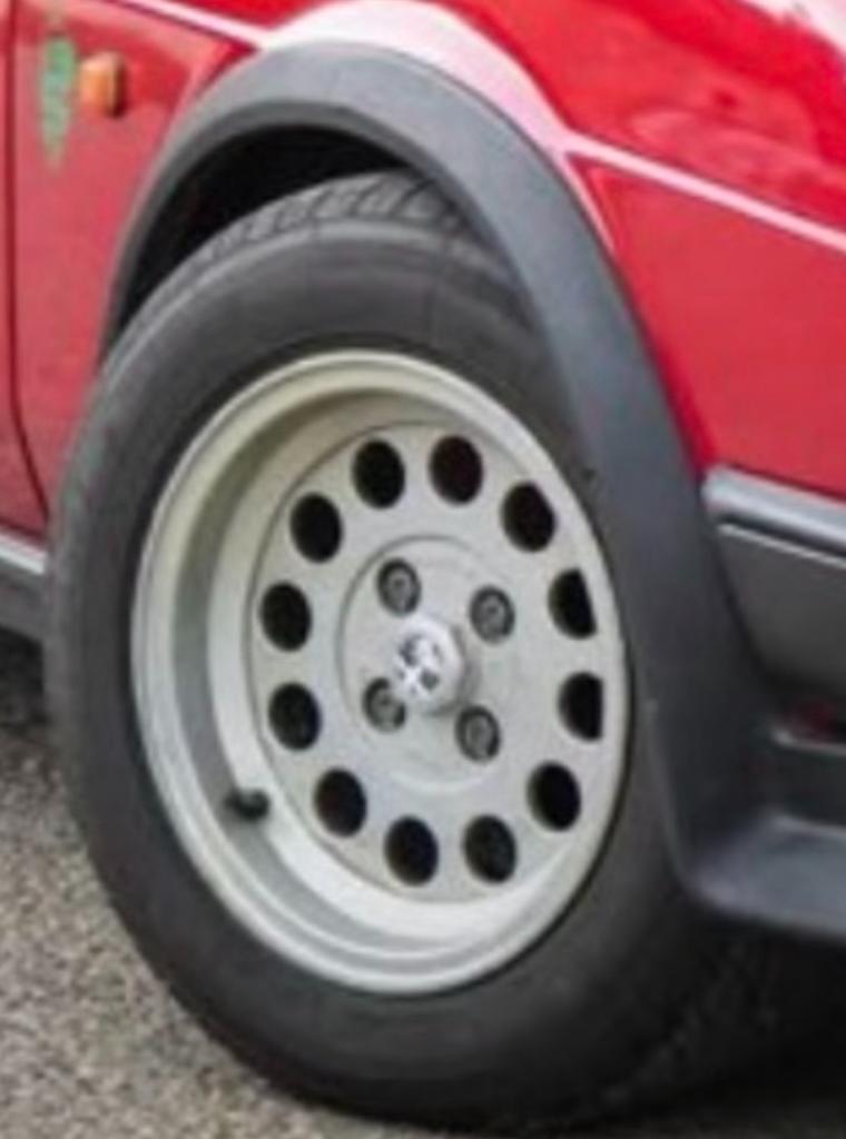 Jantes ALFA ROMEO Alfasud LesAnciennes.com