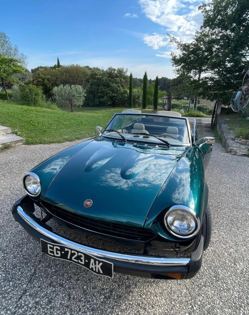 FIAT 124 cabriolet - 1978 LesAnciennes.com