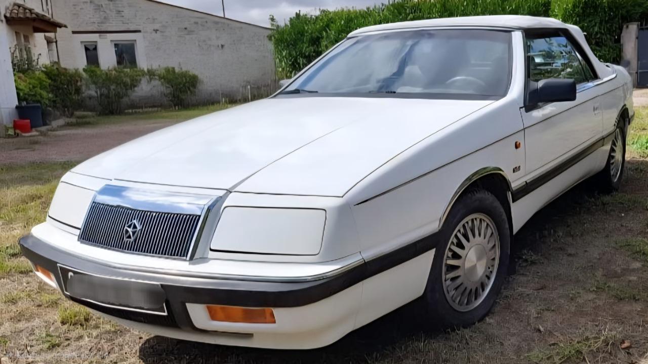 CHRYSLER Le Baron 3L V6 cabriolet - 1990 LesAnciennes.com