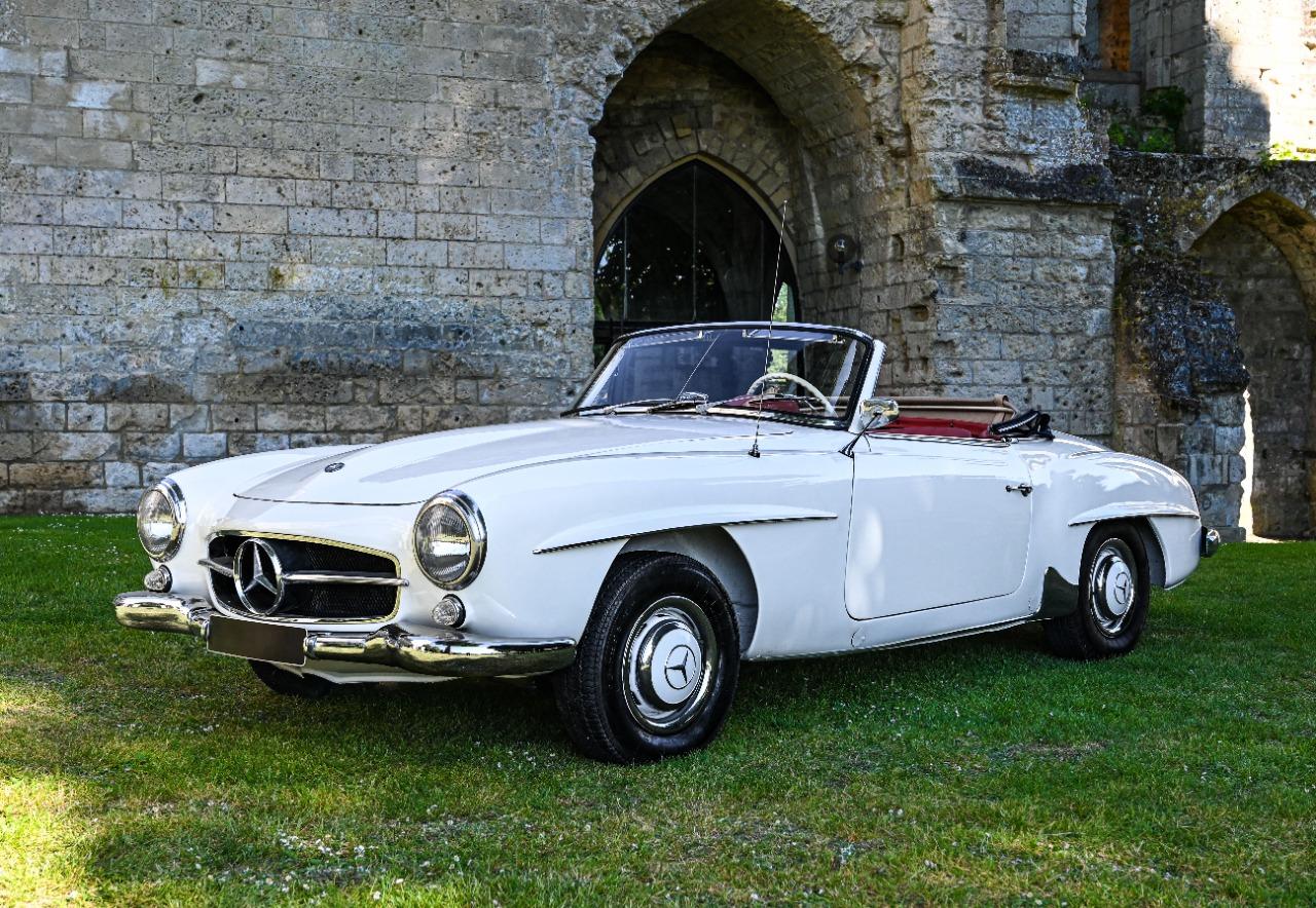 MERCEDES 190 SL Cabriolet - 1960 LesAnciennes.com