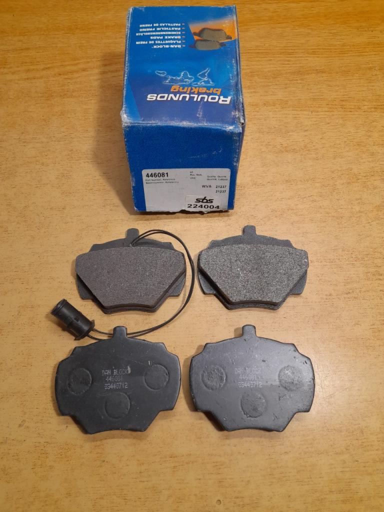 Plaquettes de frein Arrière Land Rover LesAnciennes.com