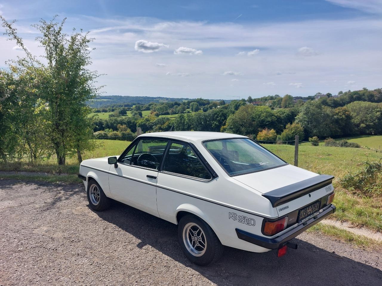 FORD Escort RS 2000 - 1978 LesAnciennes.com