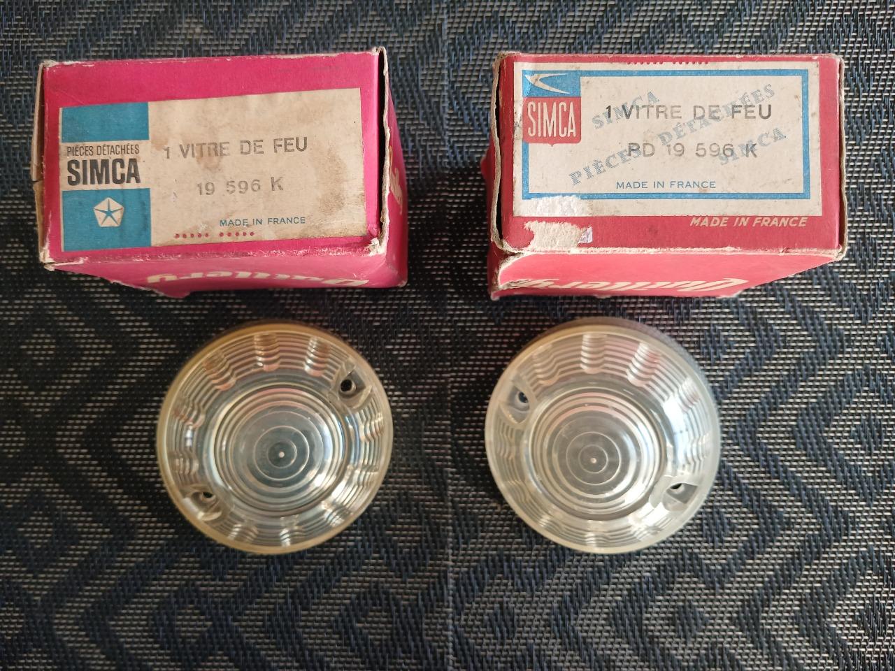 Cabochons de clignotants SIMCA Aronde P60 LesAnciennes.com