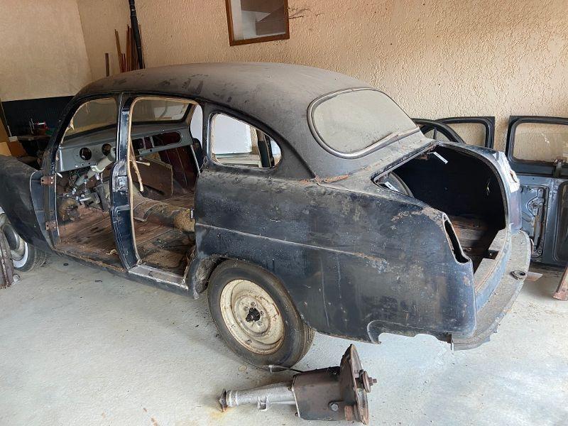 FORD Vedette berline 1954 - 1954 LesAnciennes.com