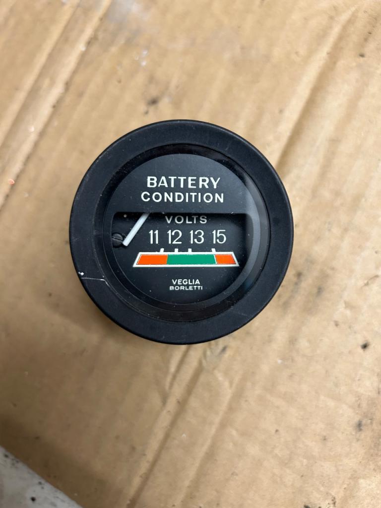 Voltmètre Fiat 124 Spider A112 Abarth De Tommaso LesAnciennes.com