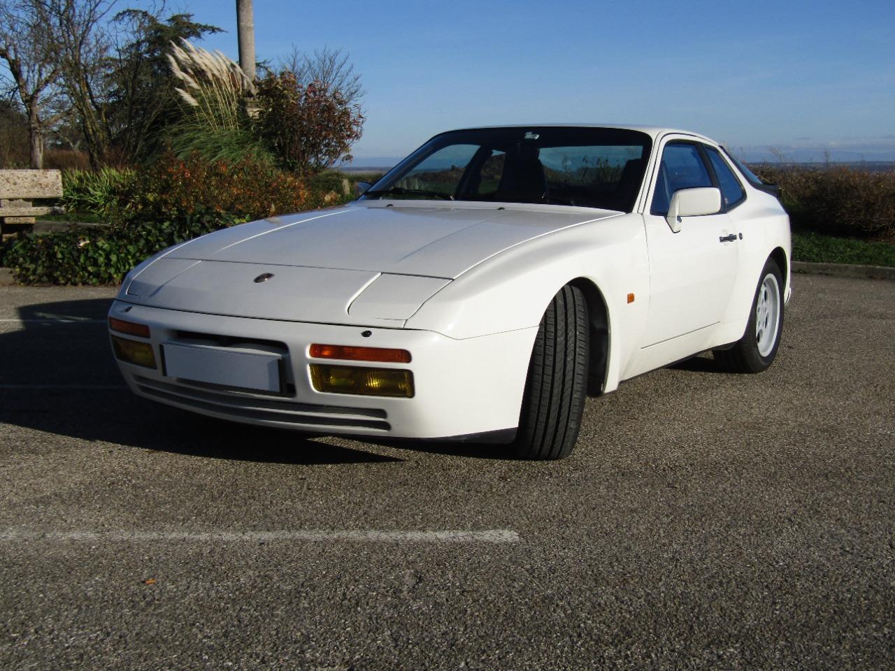 PORSCHE 944 - 1986 LesAnciennes.com