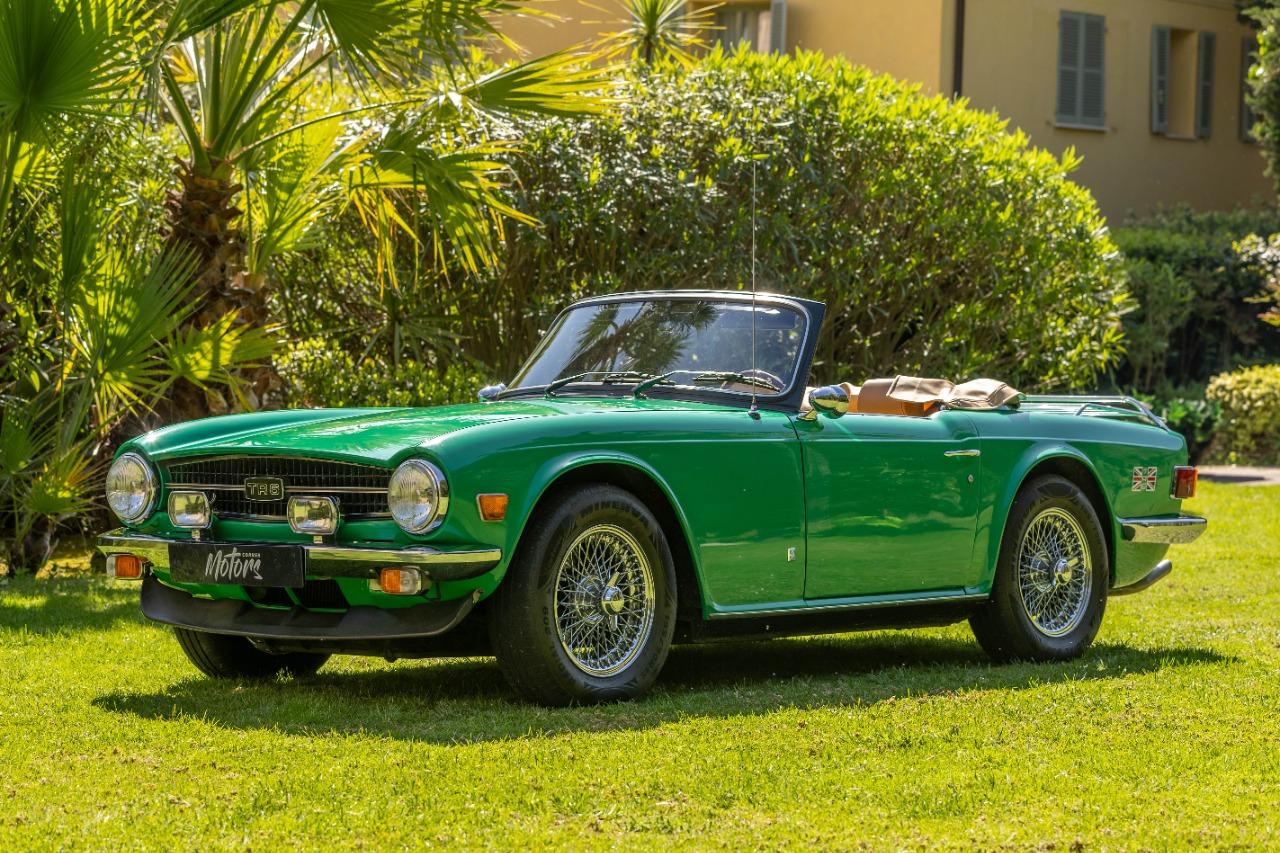 TRIUMPH TR6 JAVA GREEN - 1975 LesAnciennes.com
