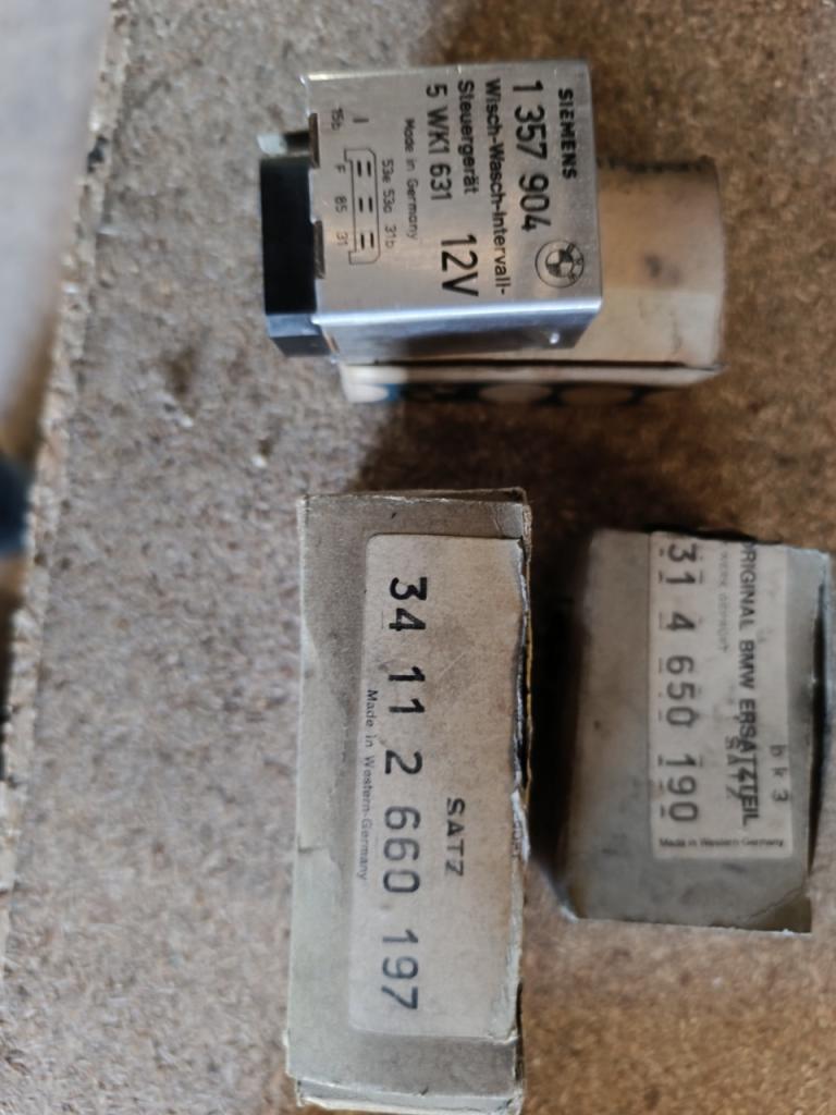 Relais essuie glace siemens LesAnciennes.com