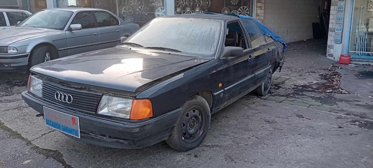 Lot de pièces AUDI 100 CC 2.2ess LesAnciennes.com