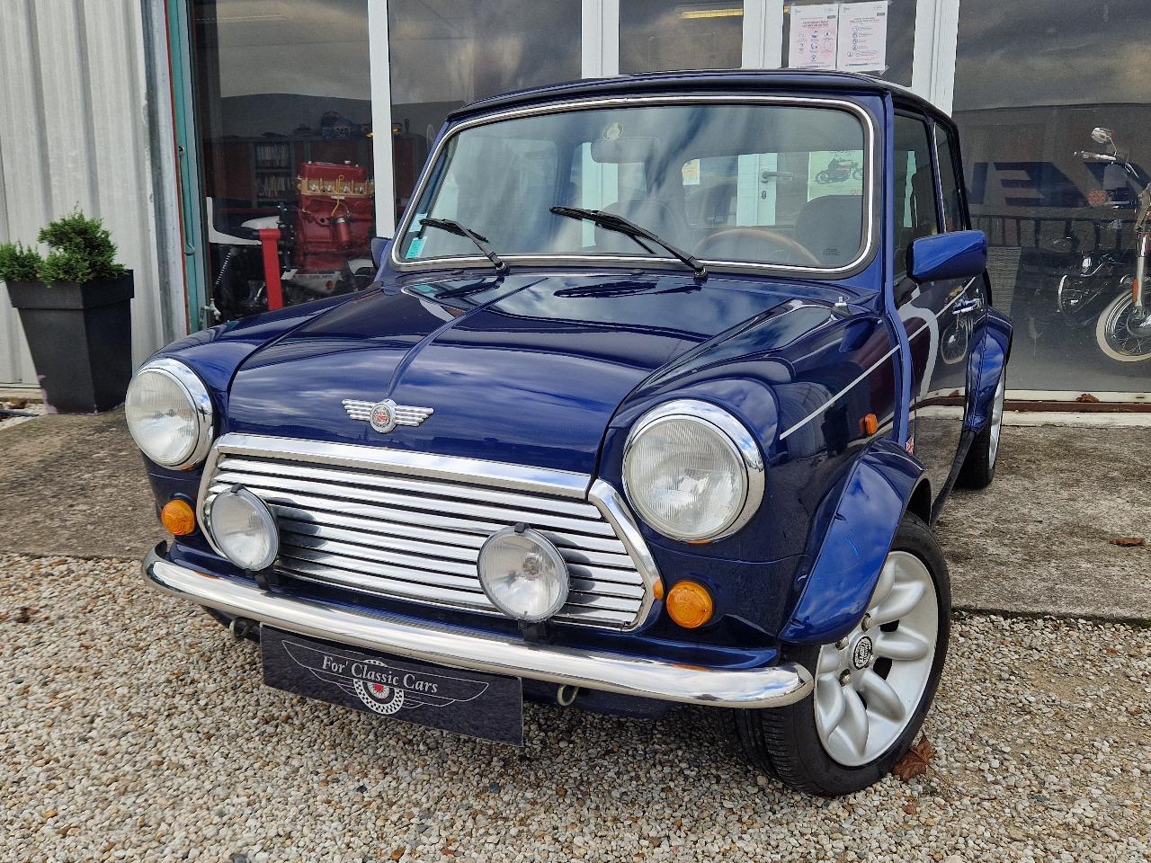 MINI Austin Blue Star - 1996 LesAnciennes.com