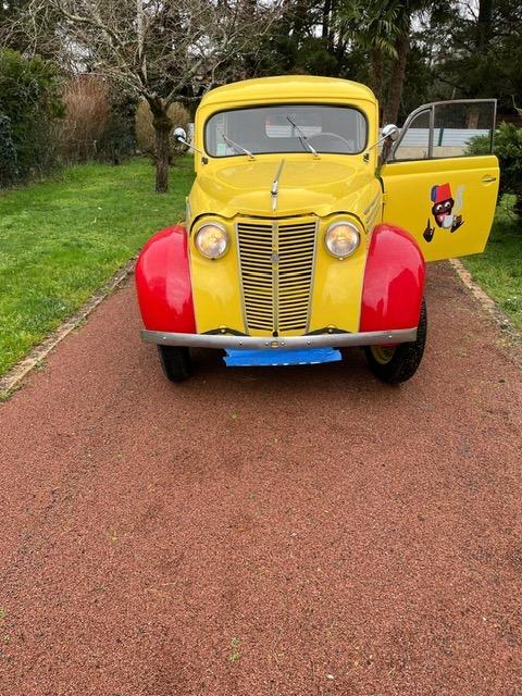 RENAULT Juvaquatre R2101 - 1957 LesAnciennes.com