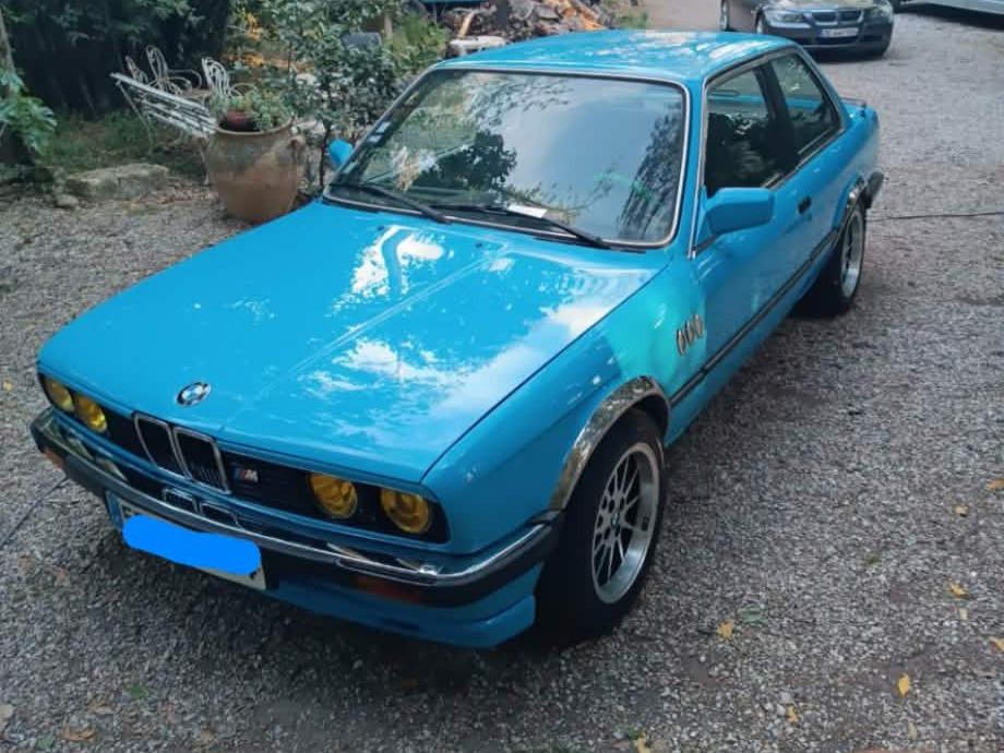 BMW 320 - 1983 LesAnciennes.com