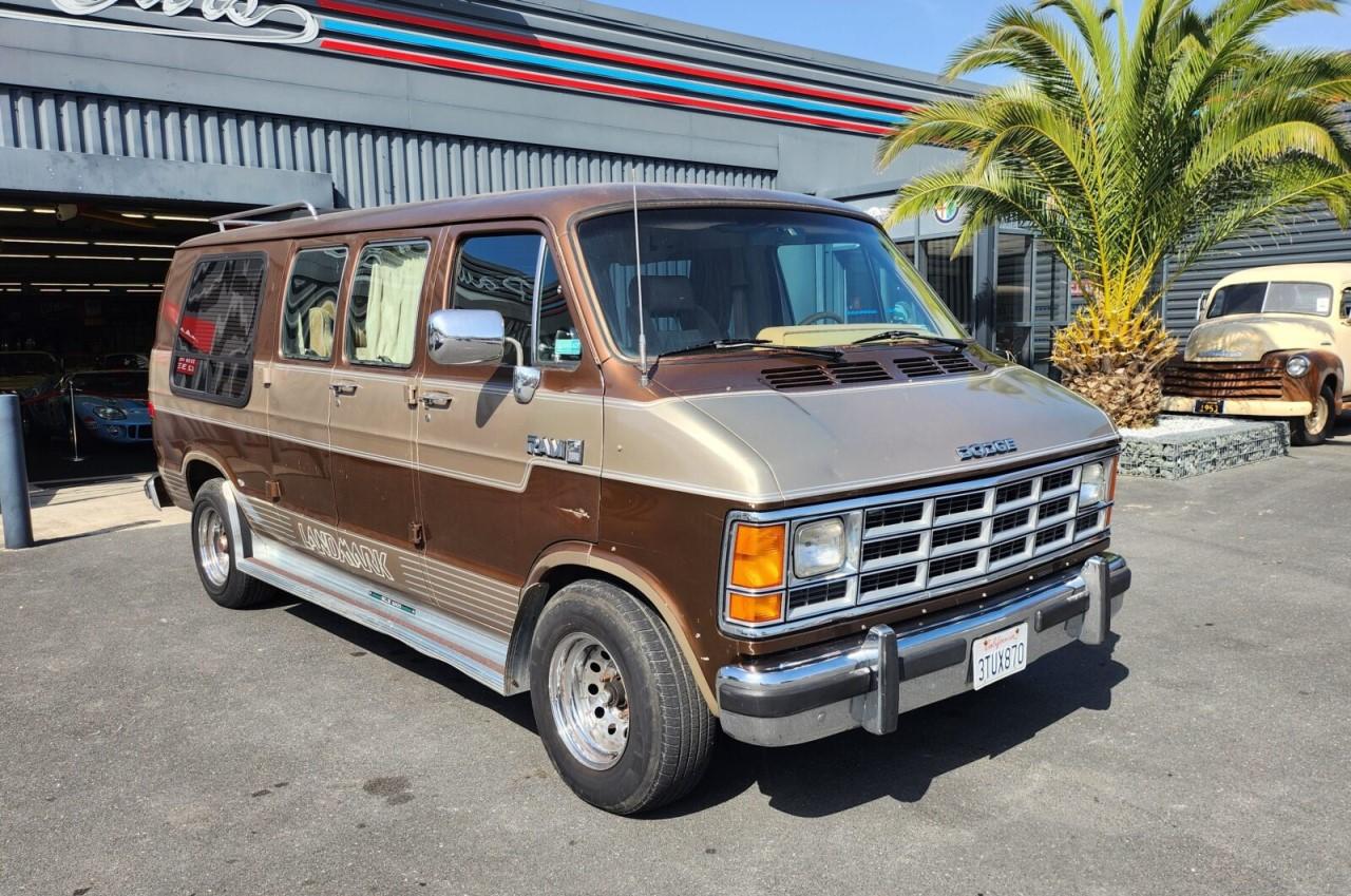 DODGE B250 1989 Prix: 16.450€ O - 1989 LesAnciennes.com
