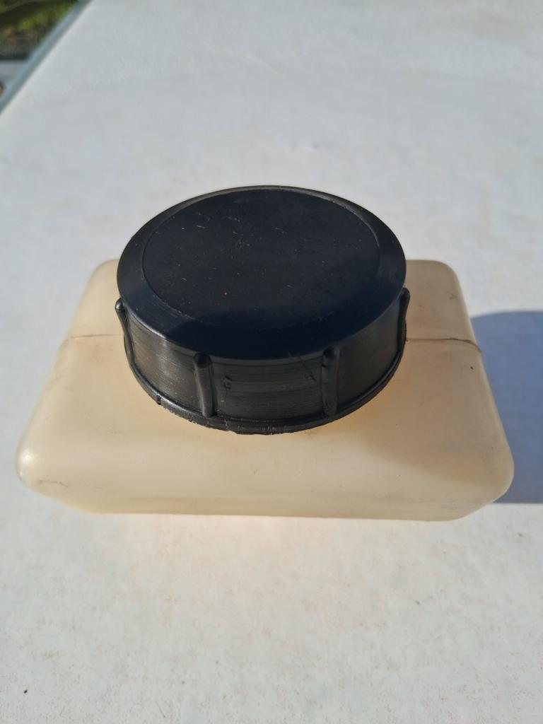 Réservoir ALFA ROMEO Spider 115 LesAnciennes.com