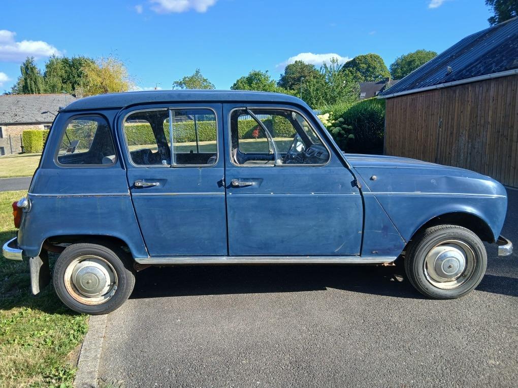 RENAULT 4L (R4L) R1120 - 1966 LesAnciennes.com