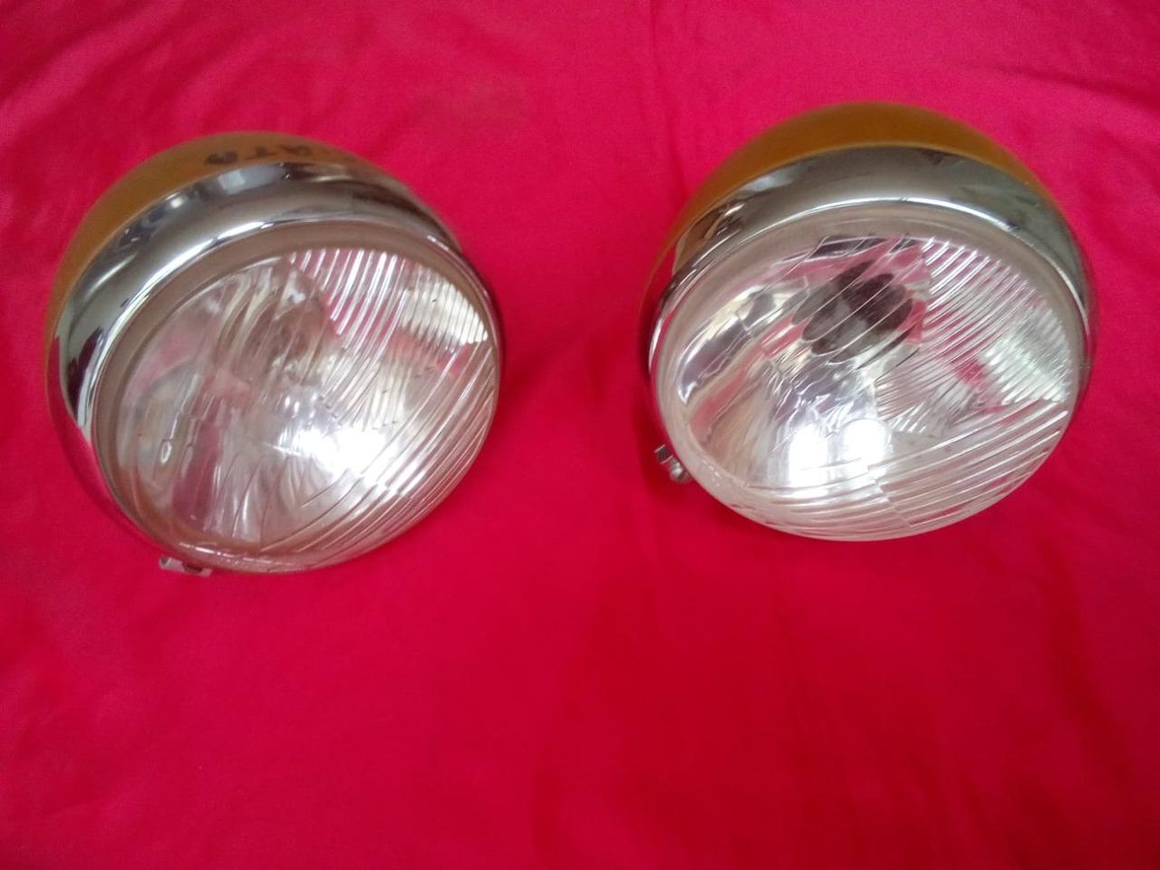 Phares FIAT 850 siata LesAnciennes.com