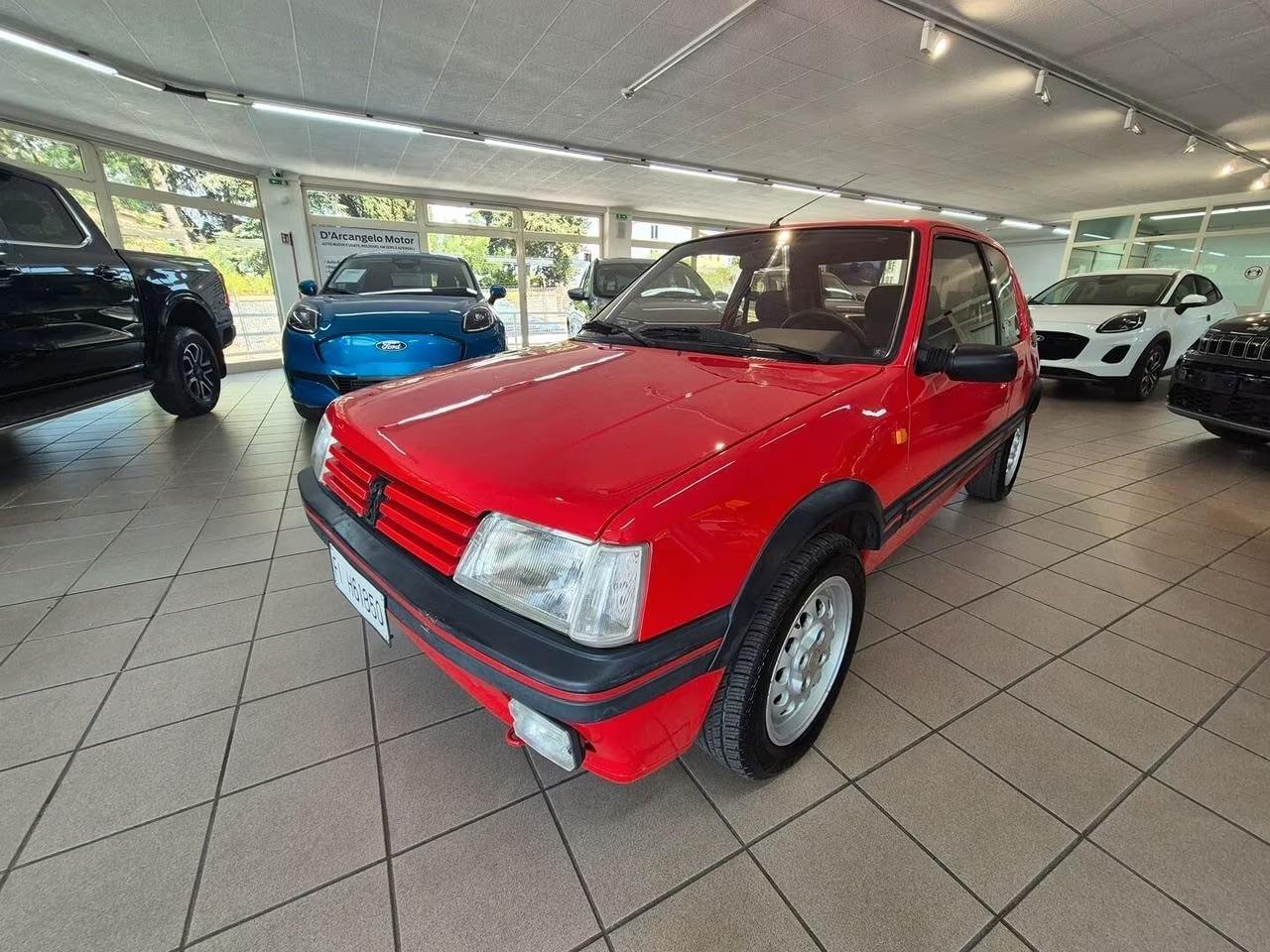 PEUGEOT 205 GTi 1.6 115 cv - 1989 LesAnciennes.com