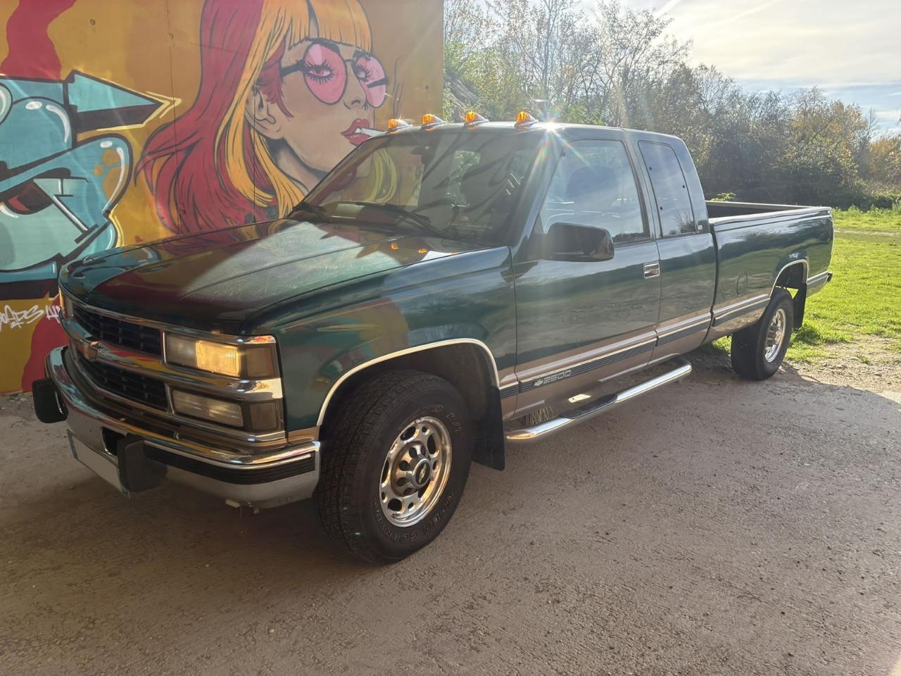 CHEVROLET Silverado 2 C2500 V8 Diesel 6.5L - 1998 LesAnciennes.com