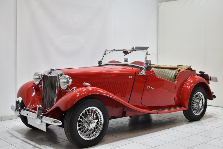 MG TD - 1953 LesAnciennes.com