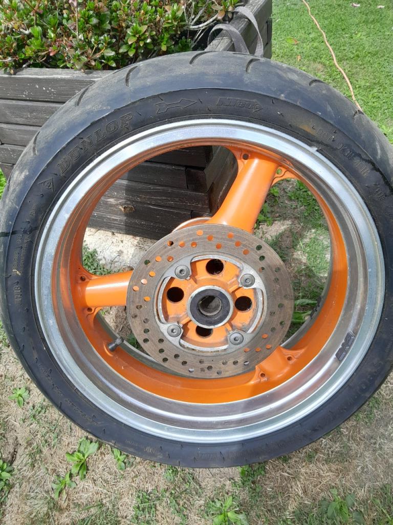 Pièces KAWASAKI Z1000 LesAnciennes.com