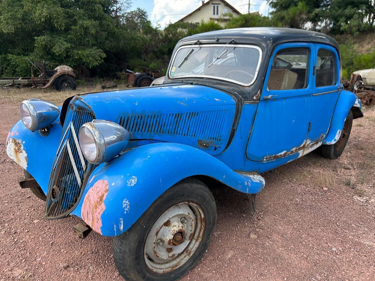 CITROEN Traction 11 BL - 1952 LesAnciennes.com