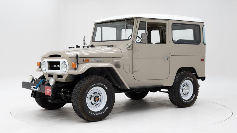 TOYOTA Land Cruiser FJ40 - 1972 LesAnciennes.com