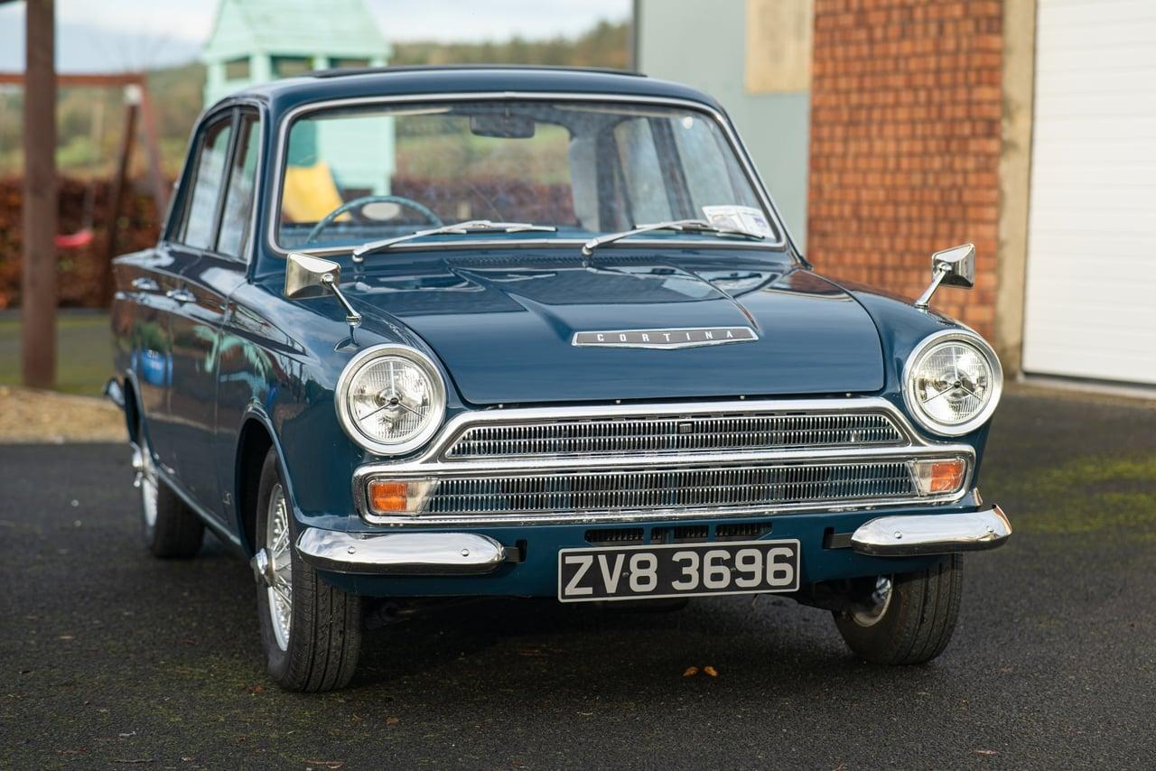 1965 Ford Cortina Mk1 LesAnciennes.com