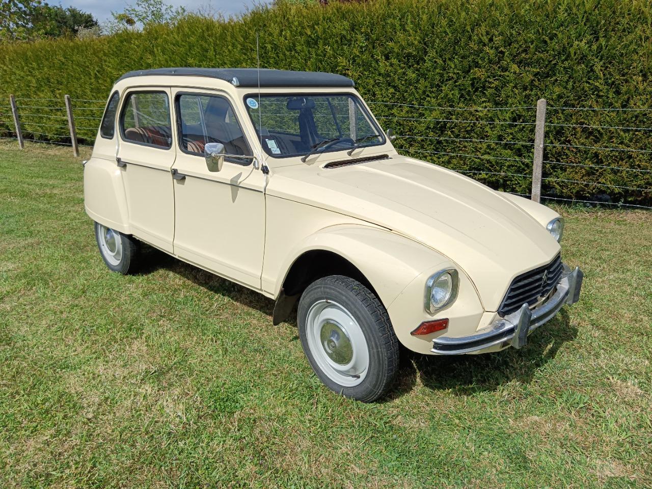 CITROEN Dyane 6 - 1981 LesAnciennes.com