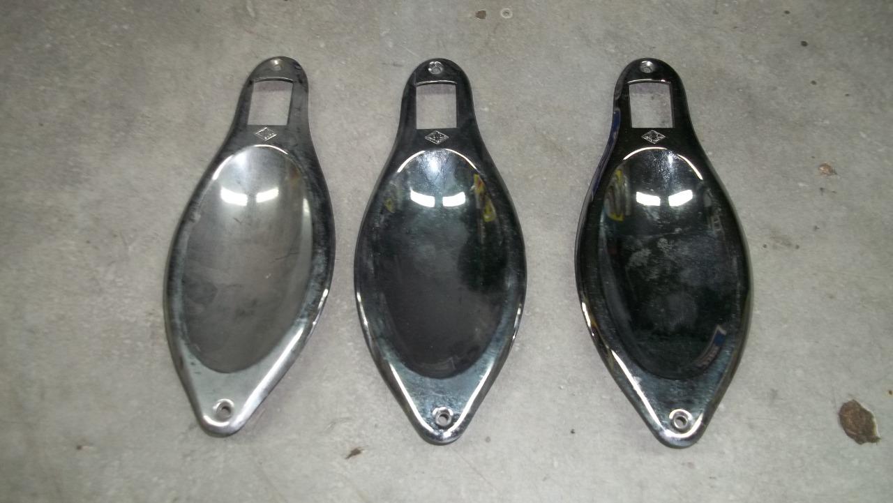 Pièces RENAULT Dauphine LesAnciennes.com