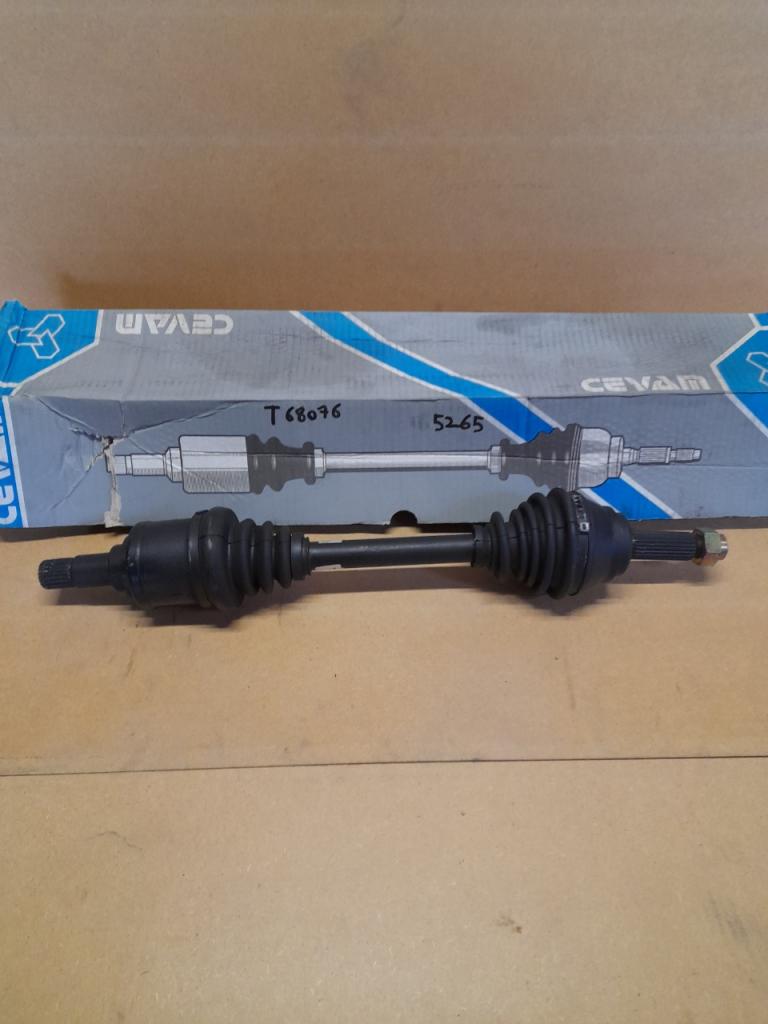 Cardan gauche ford escort MK3 CEVAM 5265 T68076 LesAnciennes.com
