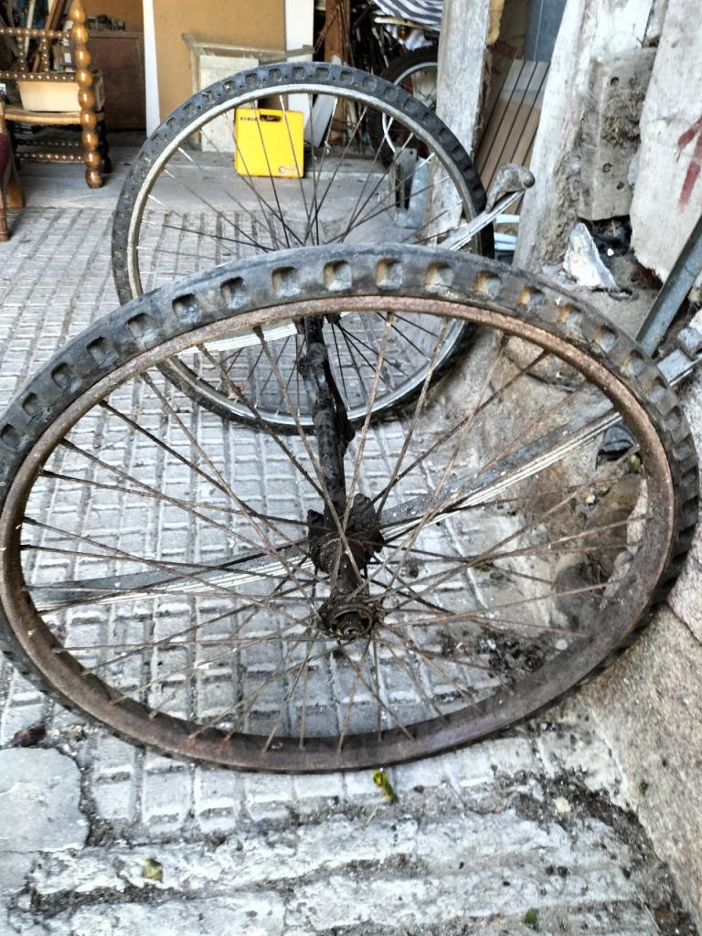 A vendre essieu et cadre vélo triporteur jueri LesAnciennes.com