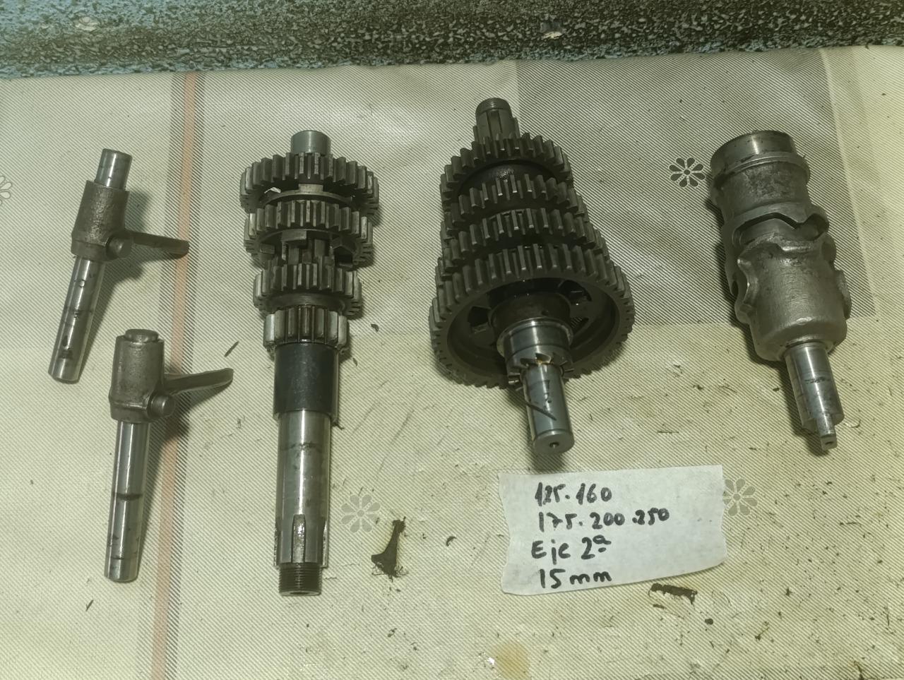 Boîte de vitesses 4V Ducati 125 175 200 250 LesAnciennes.com