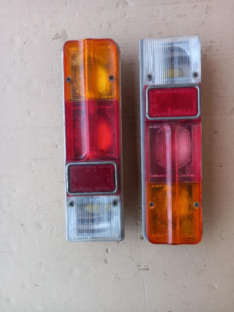 Feux AR Lancia Giulia DR et G , d'occasion , 20€  LesAnciennes.com