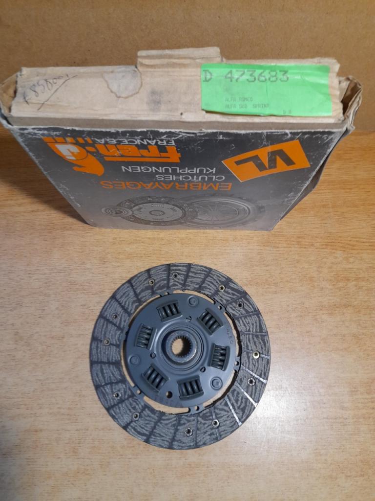 Disque d'embrayage alfasud sprint 1200 1300 47368 LesAnciennes.com