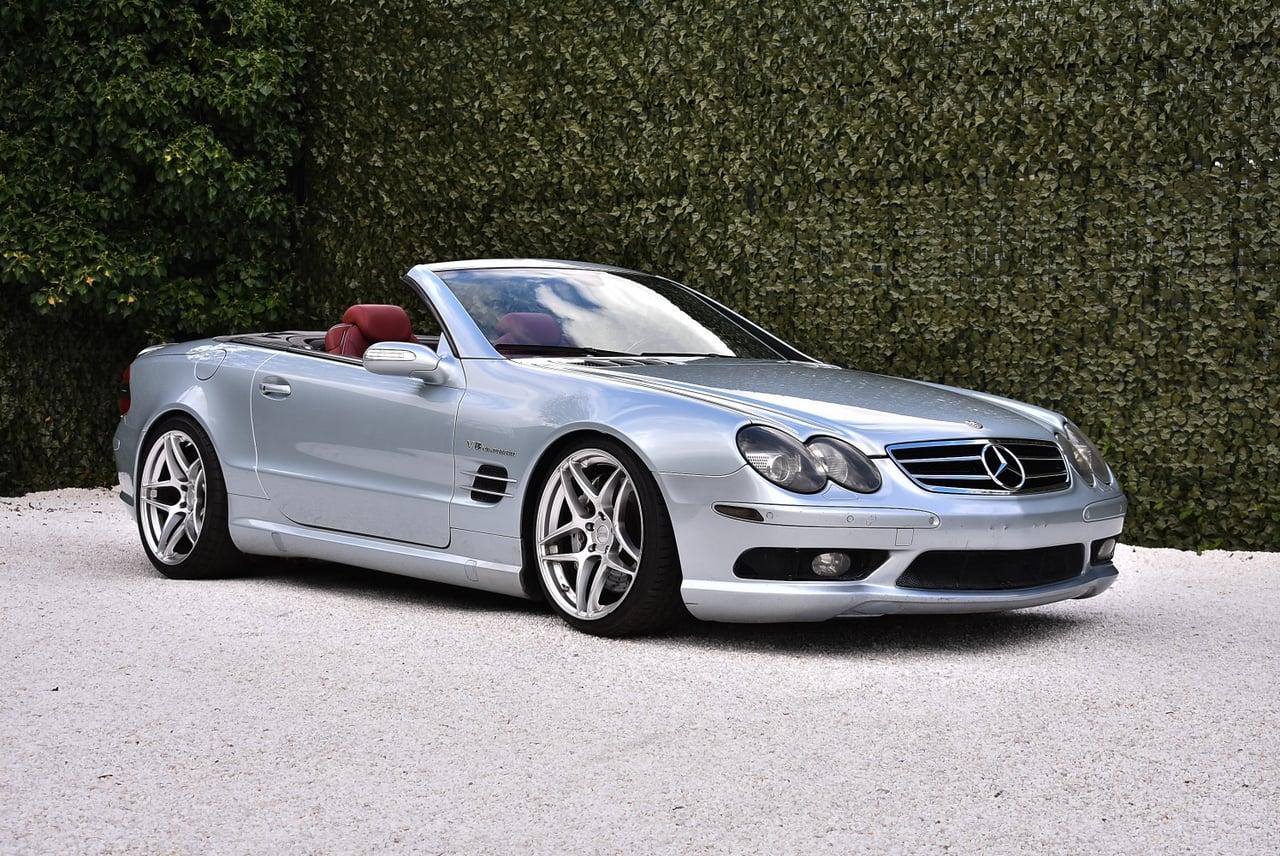 2006 Mercedes-Benz R230 SL55 AMG "Glass Sunroof" C LesAnciennes.com