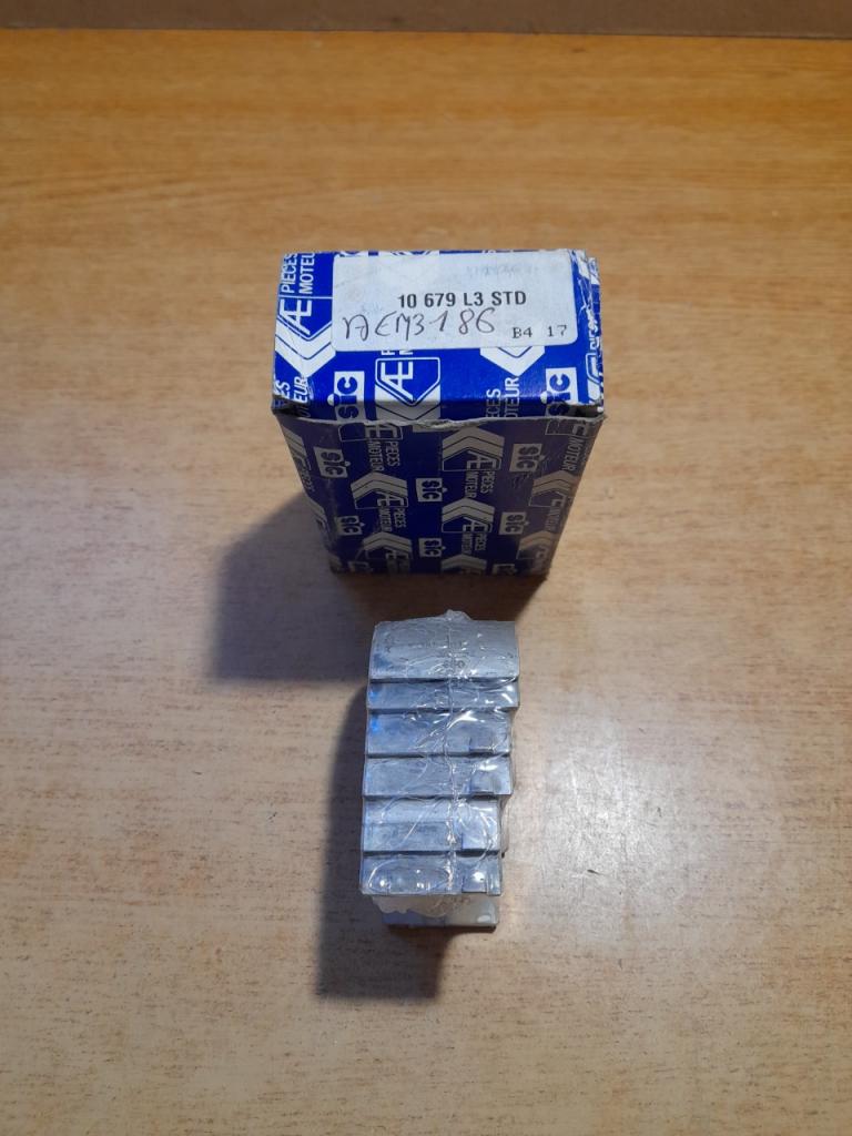 Coussinets de vilebrequin Renault 4 R5 dauphine LesAnciennes.com