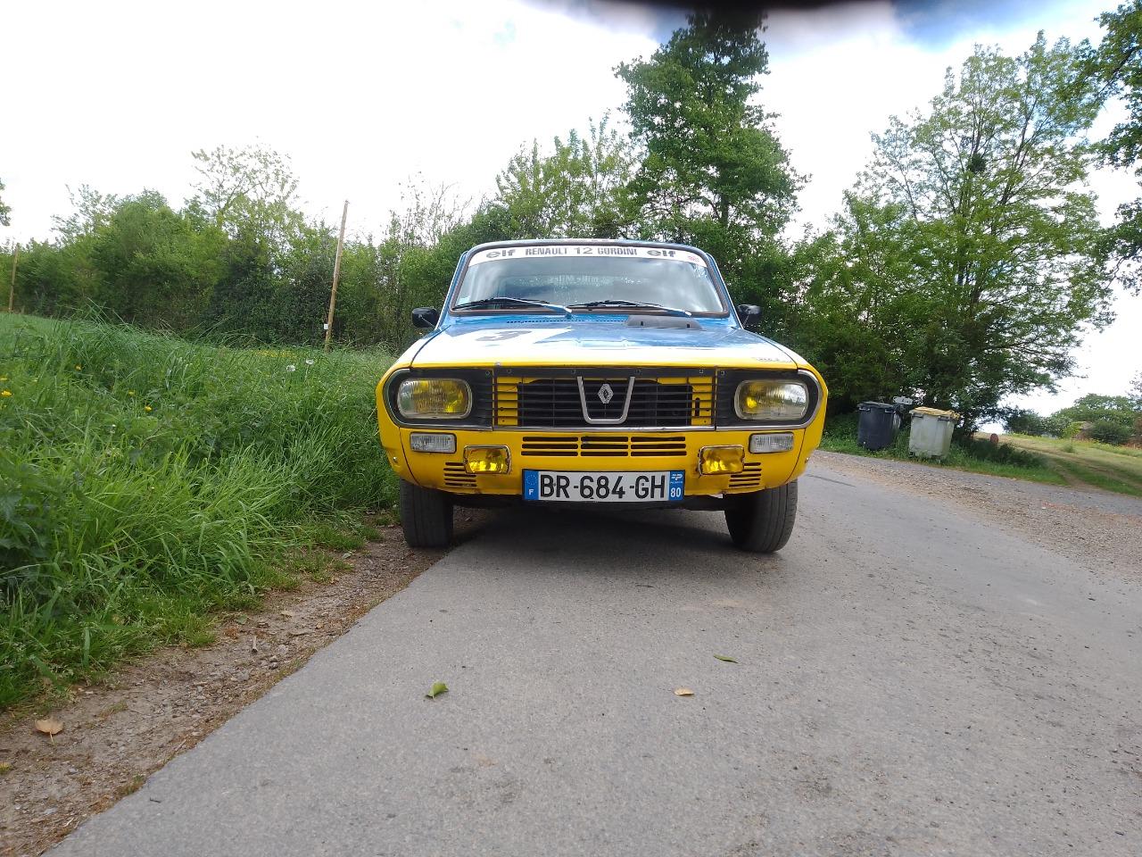 RENAULT 12 (R12) Ts - 1973 LesAnciennes.com