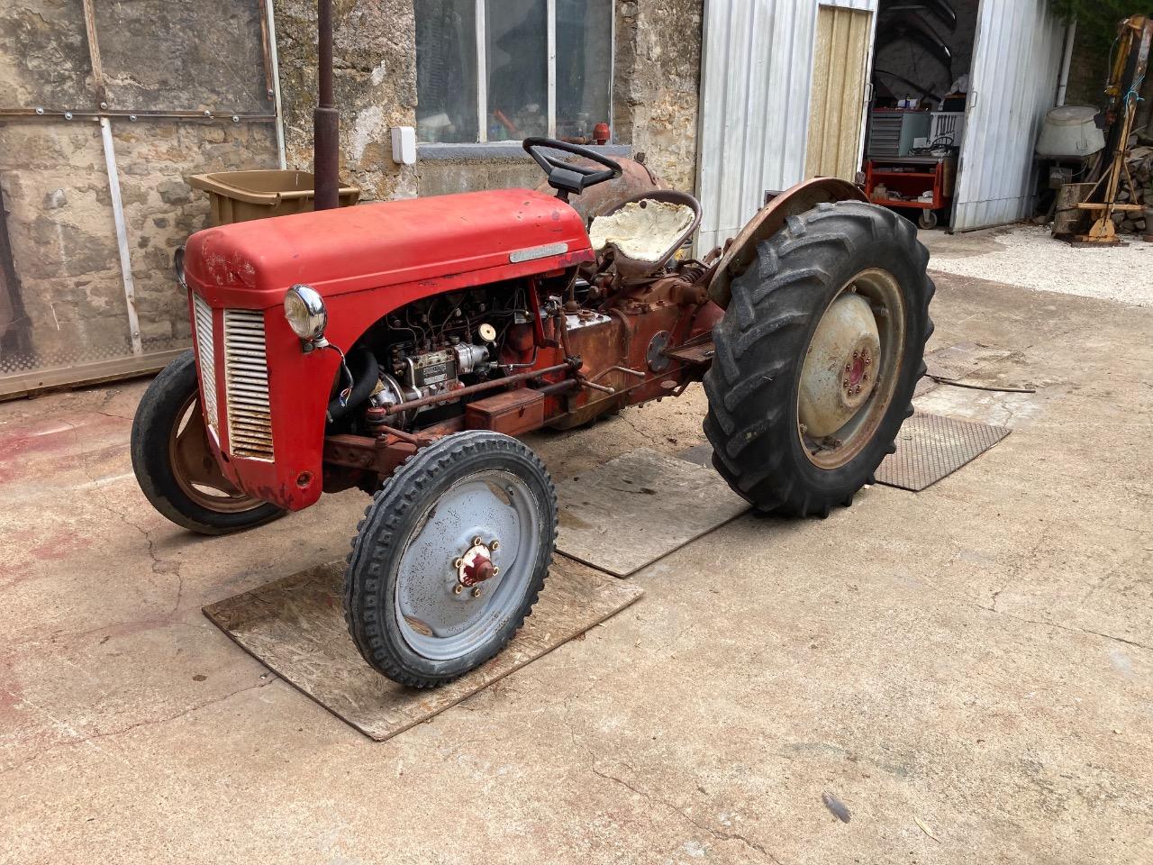 MASSEY FERGUSON FF 30 DS - 1957 LesAnciennes.com