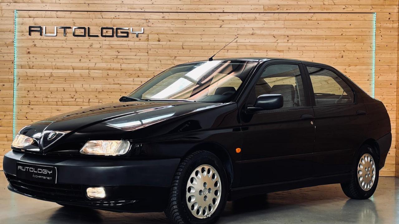 ALFA ROMEO 146 1.6 - 7cv 103 ch - 1996 LesAnciennes.com