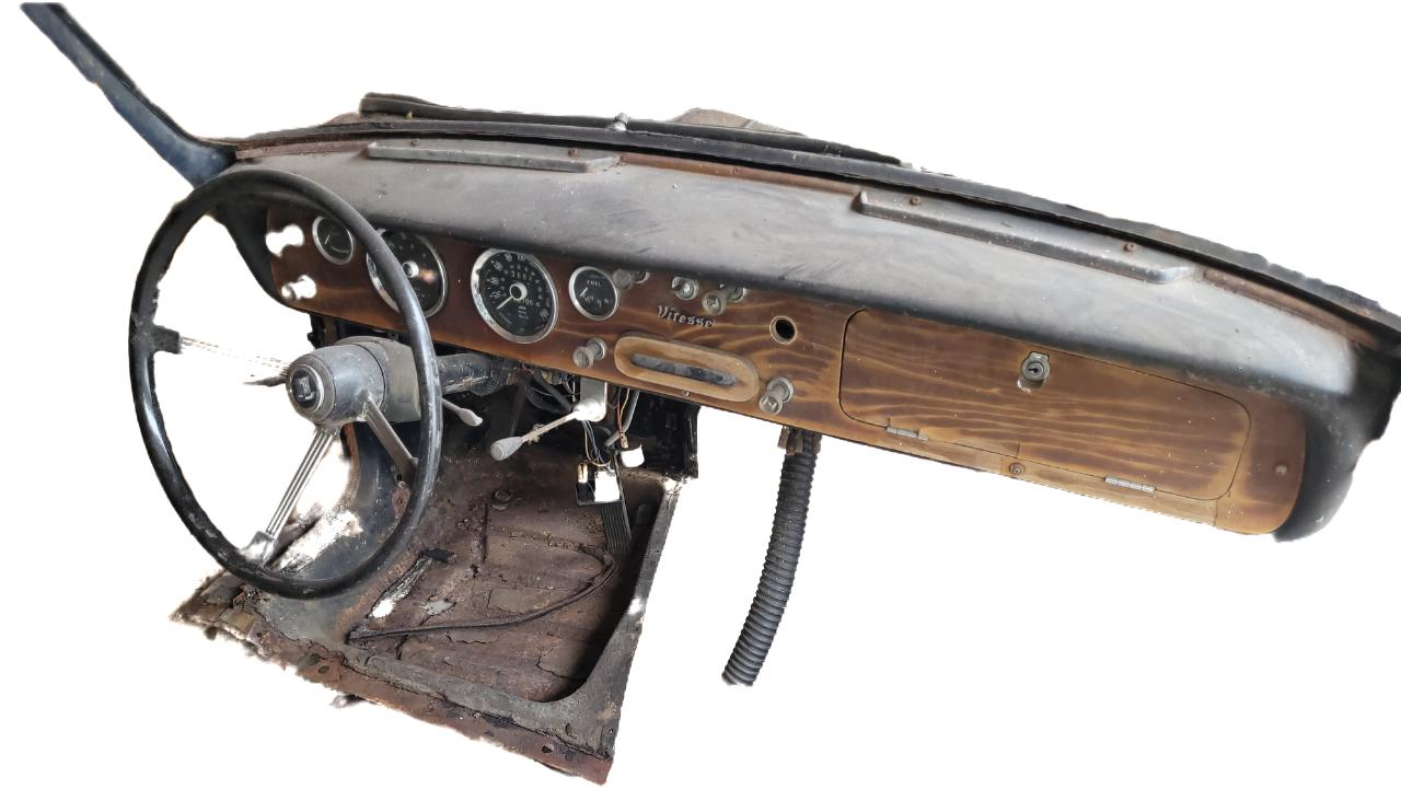 TABLEAU DE BORD COMPLET TRIUMPH Herald 13/60 LesAnciennes.com