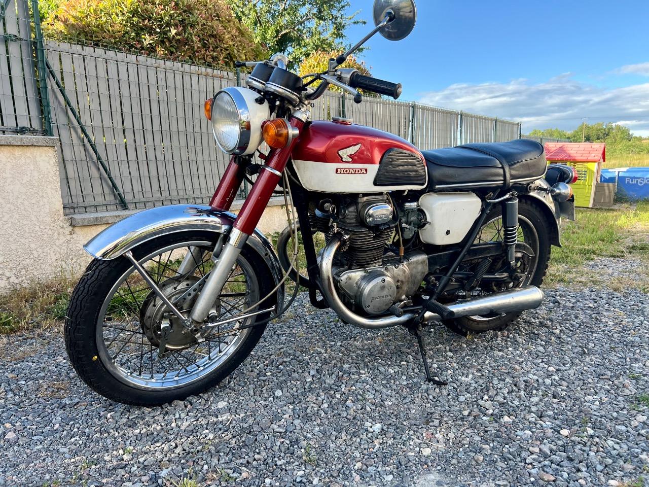 HONDA CB 250 K1 - 1969 LesAnciennes.com